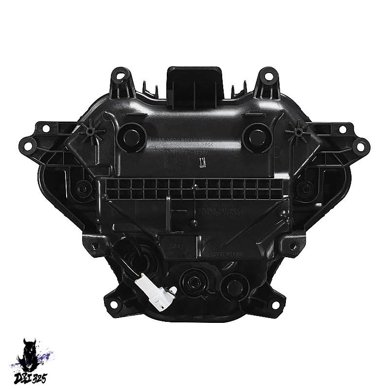 【取り替えっこ品】 2023 スズキ 鷹 GSX1300R 自動二輪車用 ヘッドライトフェアリングブラケット 社外製