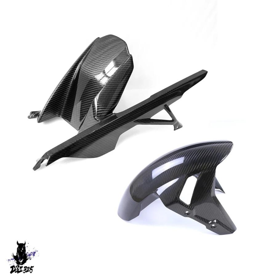 【互換品】 BMW S1000RR S1000R M1000RR M1000R用のカーボン製フロントフェンダー チェーンガード リアフェンダー 100%カーボン素材-2019年から2024年用 社外製の画像