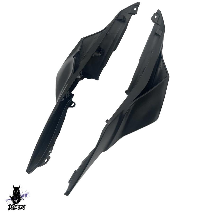 【互換品】 ヤマハ YZF-R25 YZF-R3 R25-2014 バイク用 リアシートカバー アクセサリー 社外製の画像
