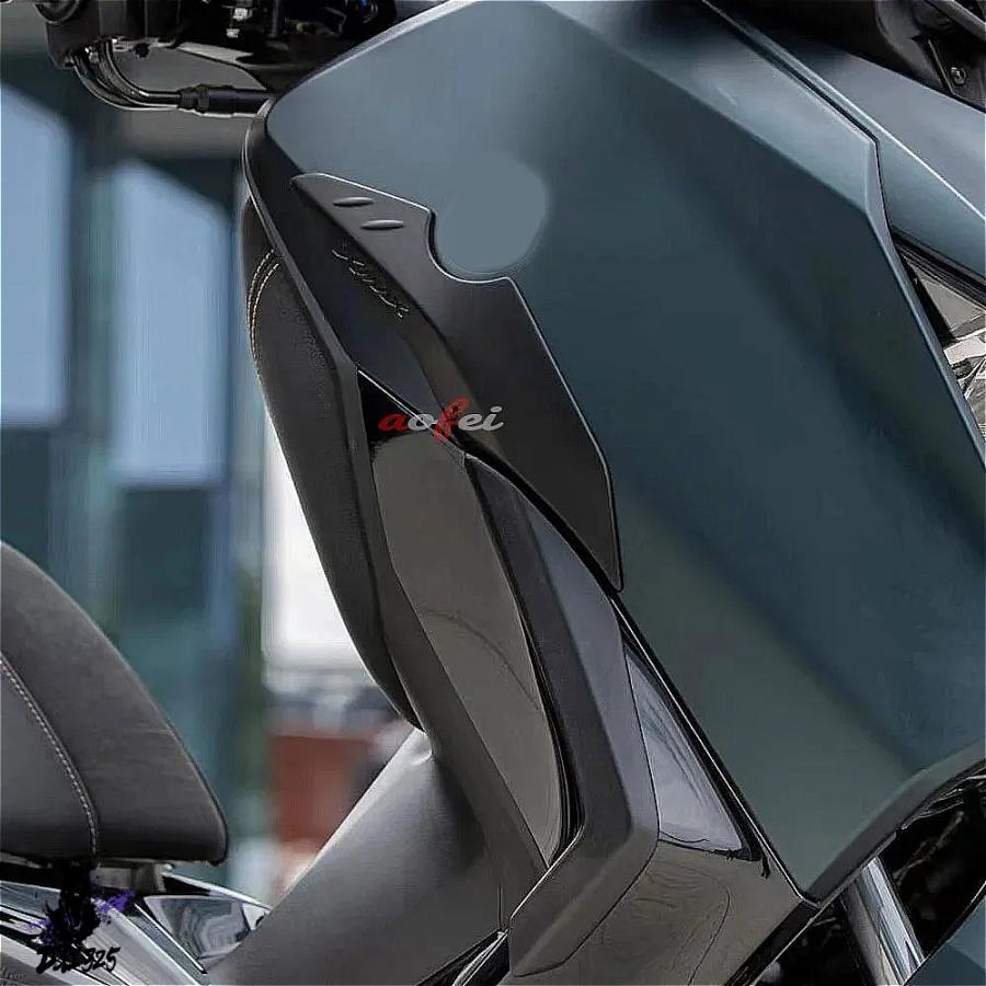 【互換品】 ヤマハ X-MAX 125 Xmax125 X-MAX 300 Xmax300 のバイクサイドエッジプロテクター 社外製の画像