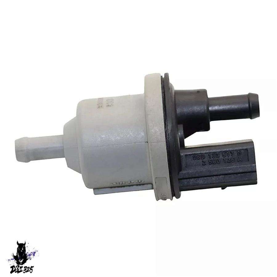 【取り替えっこ品】 燃え種蒸汽船パージ弁膜 vw 竓 Passat phaeton touareg 3.6l touareg 2007-2016 06d133517b 06d133517c
