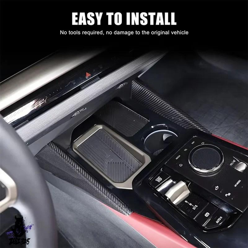 互換品】 BMW 5 シリーズ G60 2024 リアルカーボンセンターコンソール