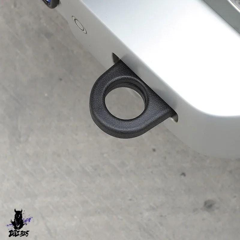 互換品】 ランドローバーディフェンダー 110 2020-2025 2 個牽引フック