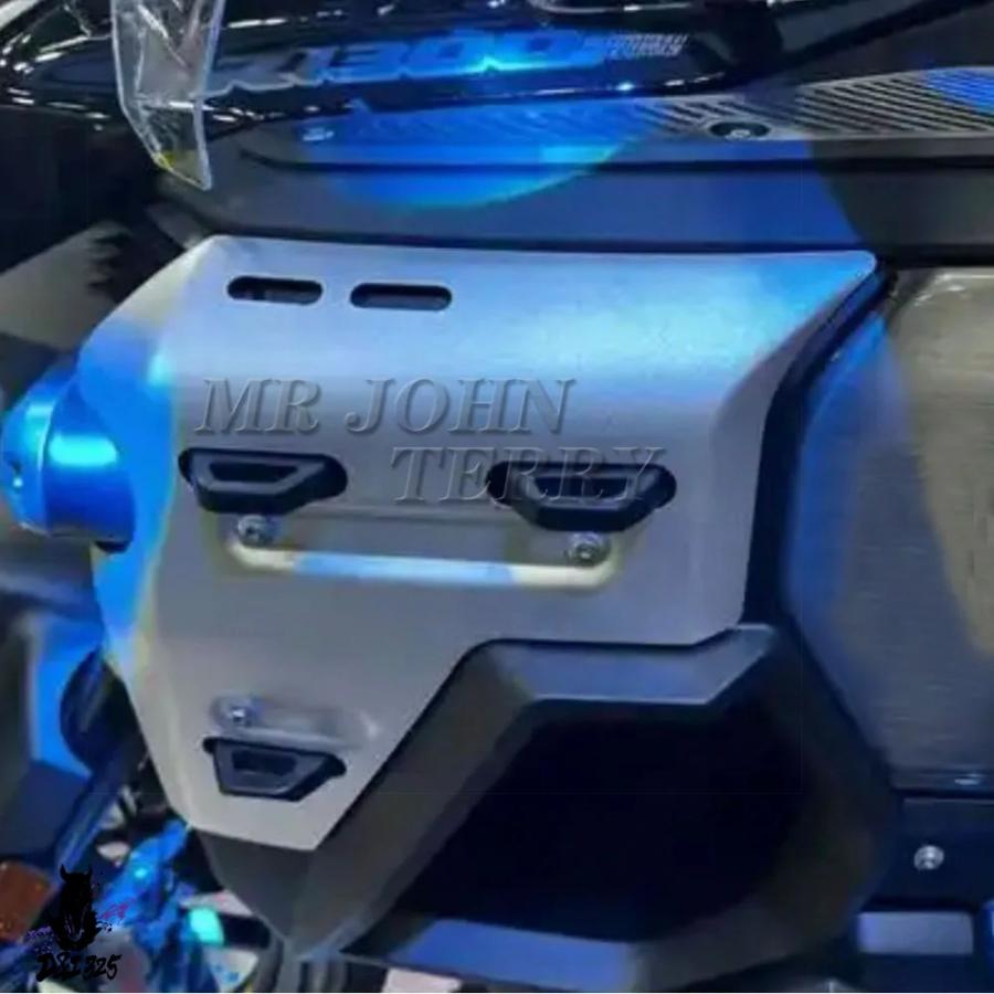互換品  アクセサリーラジエーターサイドカバーパネルフレームガードフェアリングプロテクター BMW R1300GS ADV GS1300 R1300 GS R 1300GS アドベンチャーの画像