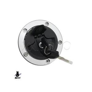 互換品  カワサキ Z800 Z750 Z750R GTR1400 ZZR1400 ZX6R ZX10R Z800 750 750R GTR ZZR 1400 ZX 6R 10R バイク 燃料ガスタンクキャップカバー_4
