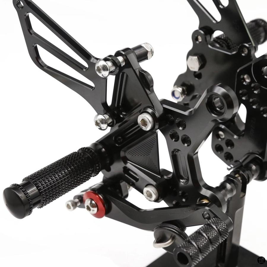 カワサキニンジャ400用バイク リアフットレスト ペダル 400 Z400 2018-23の画像