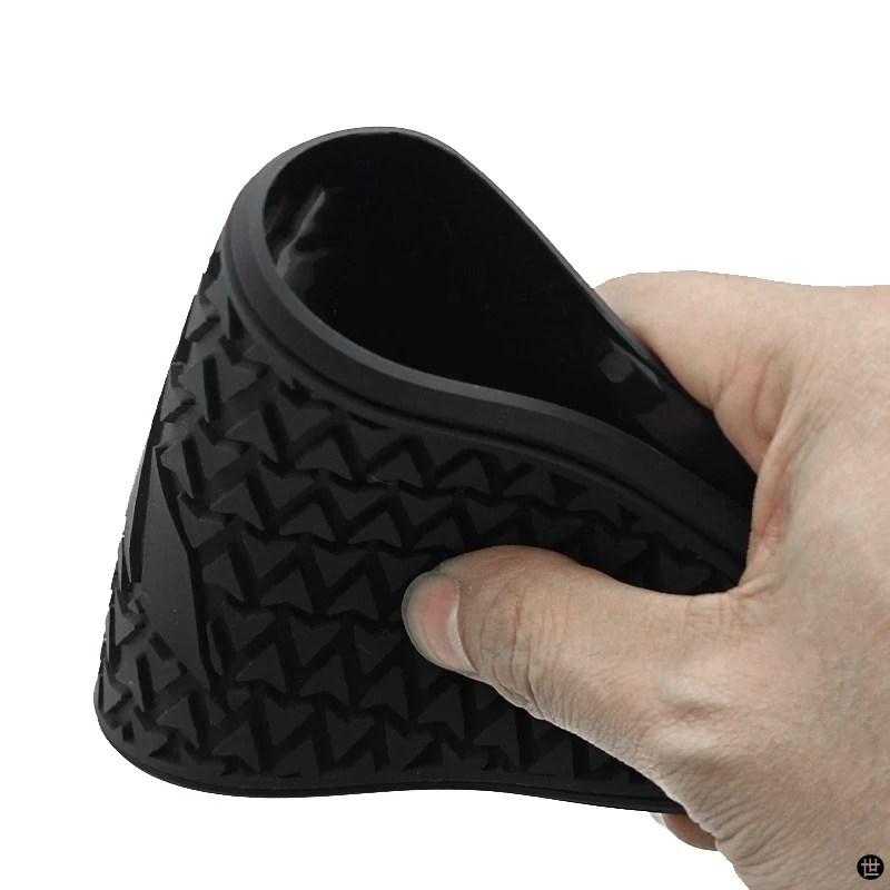 タンクサイドステッカー ブラック(ブラック): 純正アクセサリー・カスタマイズパーツ｜HondaGO BIKE GEAR バイクのタンクパッドステッカー  オートバイのサイドタンクパッド保護グリップトラクション アクセサリー CB650R 2019-202 オートバイステッカー アクセサリー サイドタンクパッド保護 CB650R 2019-2024用 トラクションパッド用デカール