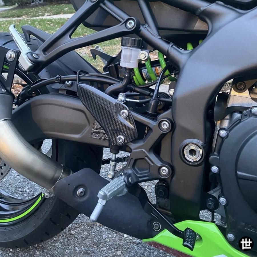 カーボン カワサキ ZX-4R ZX4R ZX4RR ZX25R 2020-2023 2024 バイク