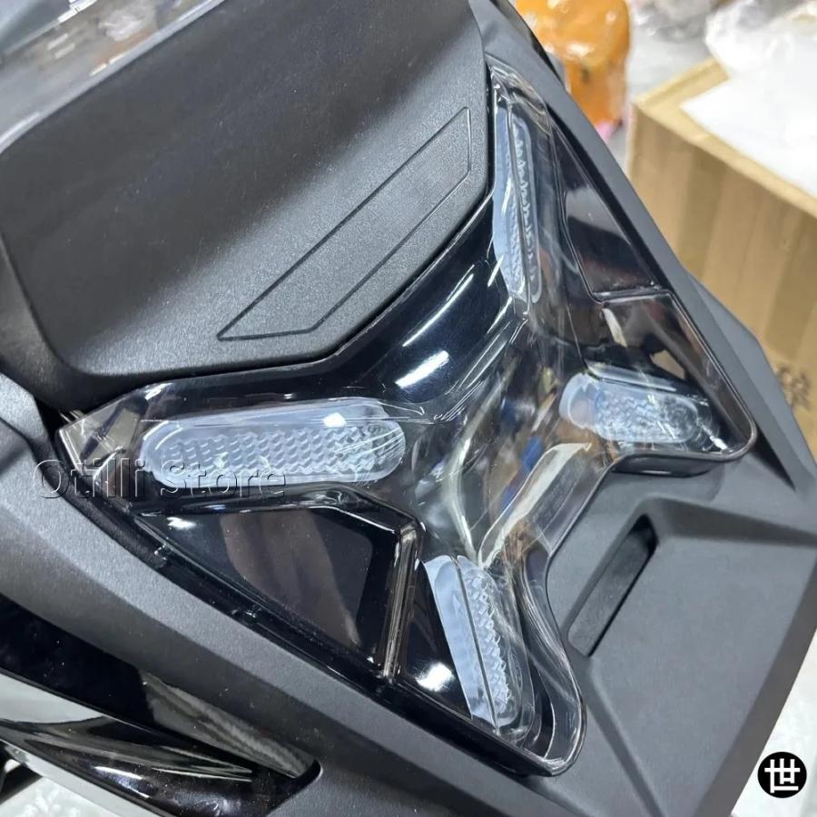BMW R1300GS ADVENTURE 2024 2025 2026用バイクヘッドライトカバー A