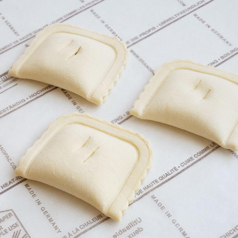 ISM（イズム） フレンチアップルパイ 100g×40 冷凍パイ生地 発酵不要 業務用 1ケース りんご リンゴ 林檎 アップル ママパンの画像
