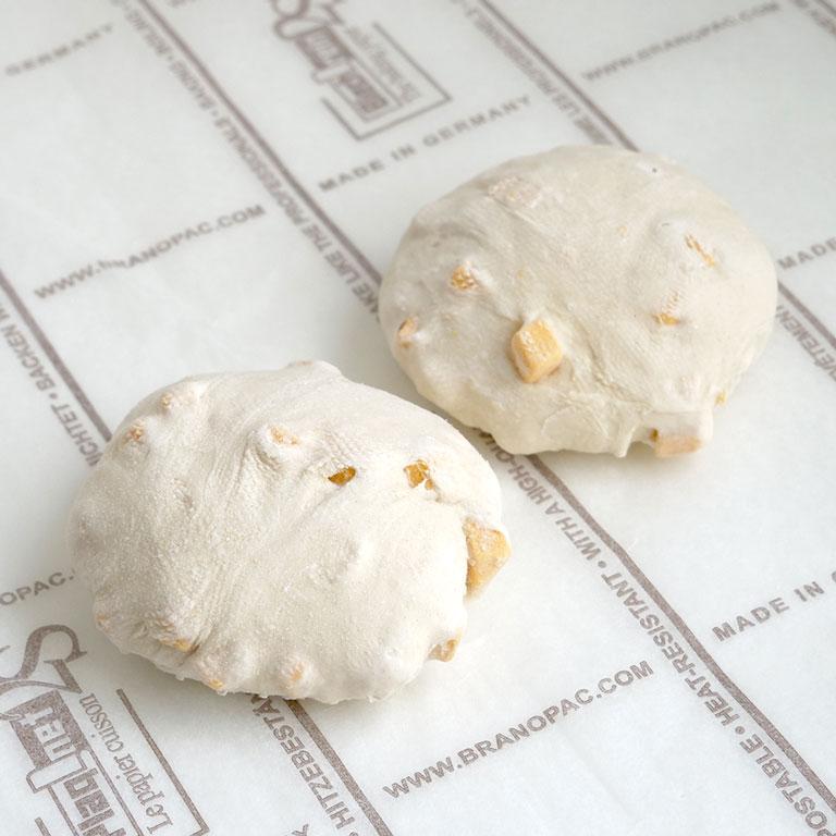 ISM(イズム) とろけるチーズのもっちりフランス150 150g×36 冷凍パン生地 業務用 1ケースの画像