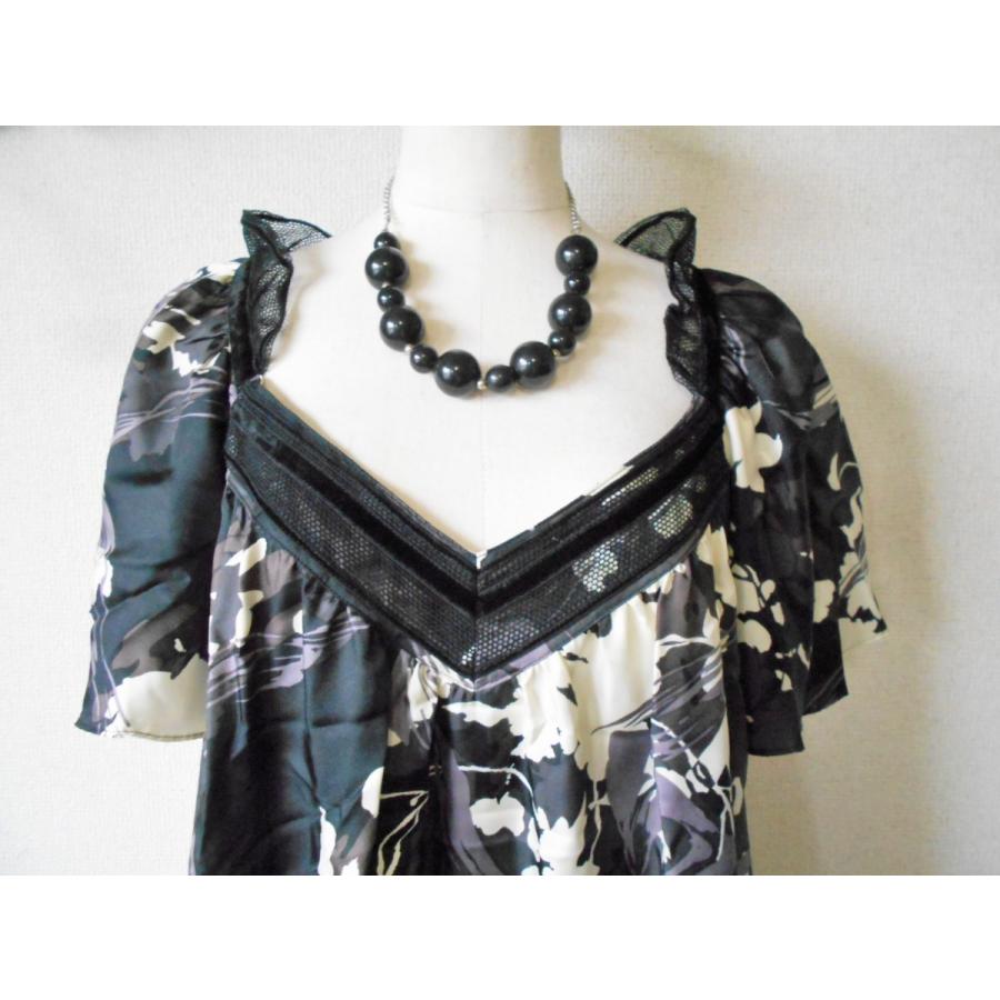 美品 INGEBORG インゲボルグ バテンレース ラムレザー ジャケット 9号 INGEBORG（インゲボルグ） 襟 サイド レース 使用 素敵 な ワンピース