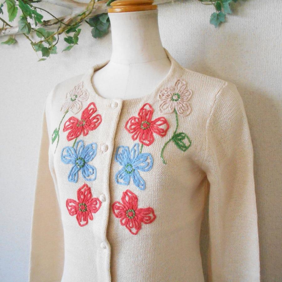 Sybilla 刺繍ニットカーディガン Sybilla（シビラ） 美品 お花 刺繍 の 可愛い 春夏 向き レディース 用