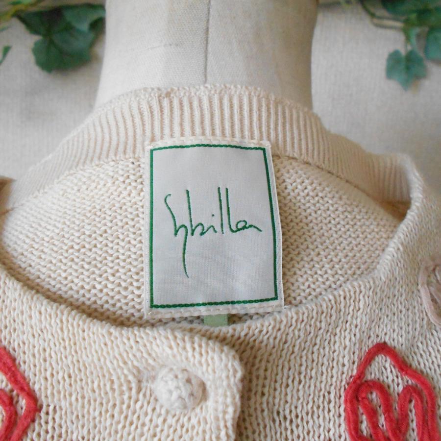 美品フラワーエンブロイダリーニットパーカー刺繍花柄Sybillaシビラ フラワー刺繍五分袖カーディガン(カーディガン) | Sybilla(シビラ