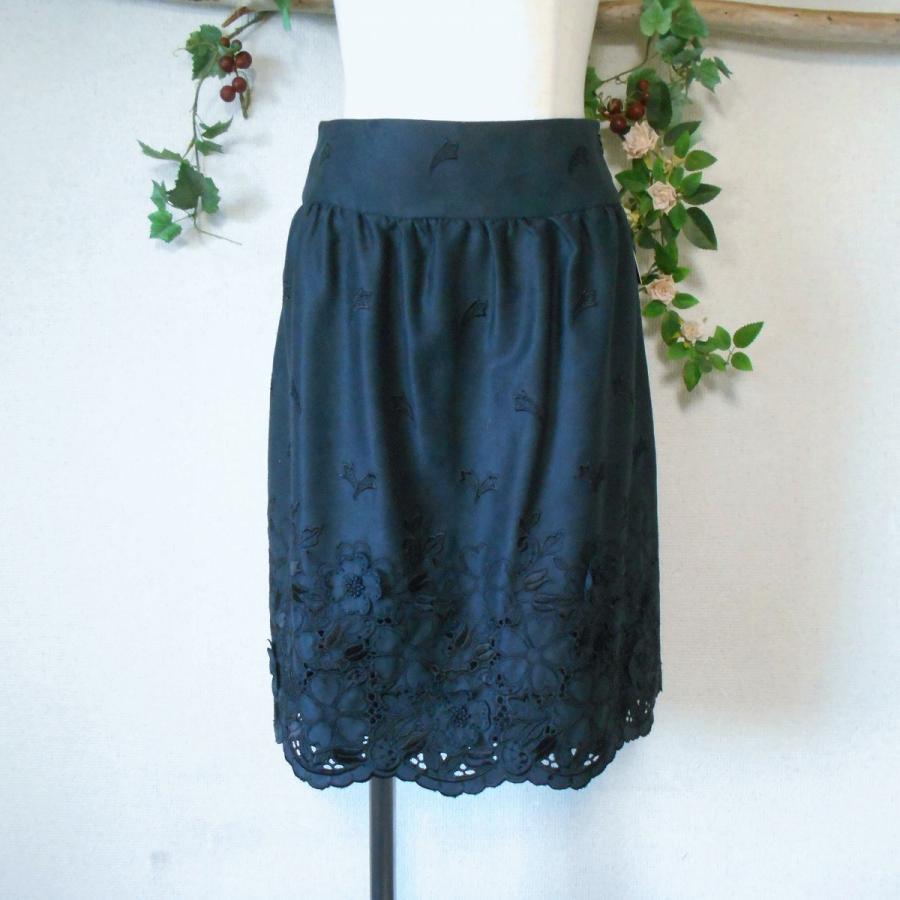 新品 タグ付き 27300円 ルーニィ LOUNIE 秋冬春 カットワーク 刺繍 の  