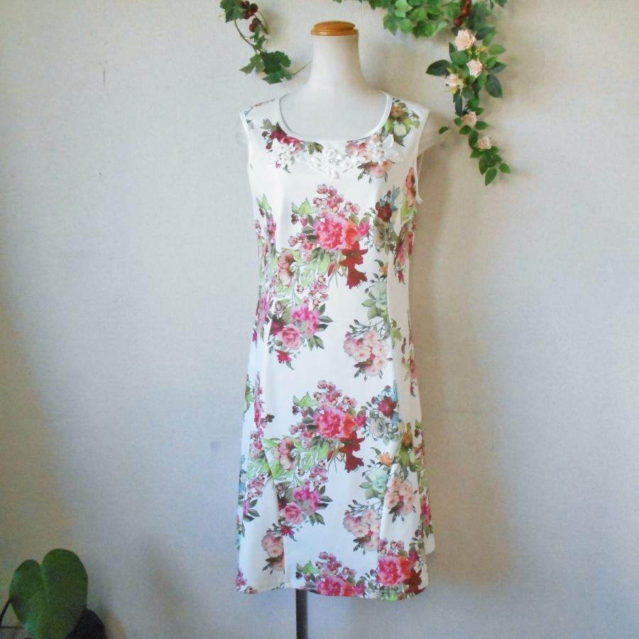 スーパービューティー Super Beauty 春夏 向き ビジュー 付き ワンピース 42 07 リサイクルマーケットママポケット 通販 Yahoo ショッピング