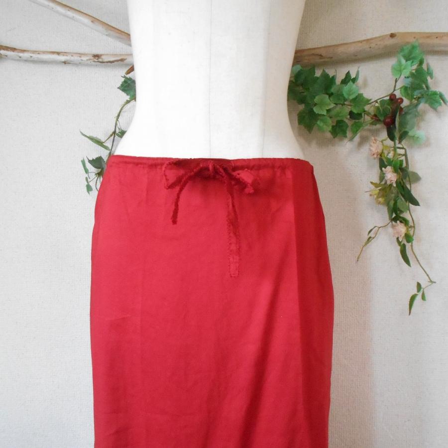 カネコイサオ　ロングスカート　赤 KANEKO ISAO（カネコイサオ） 美品 ワンダフルワールド WONDERFUL