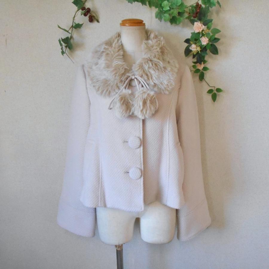 L'EST ROSE（レストローズ） LEST ROSE 替え襟 フェイク ファー 使用