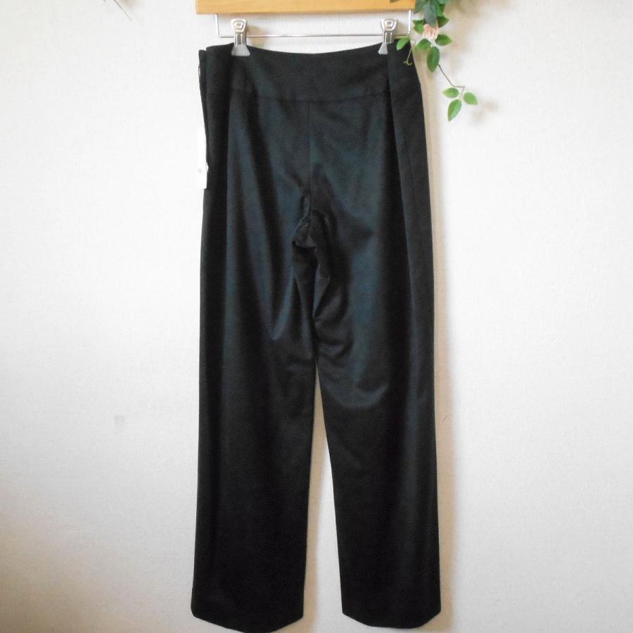 未使用 インゲボルグ INGEBORG ロゴ 入り 金ボタン 使用 秋冬 向き  