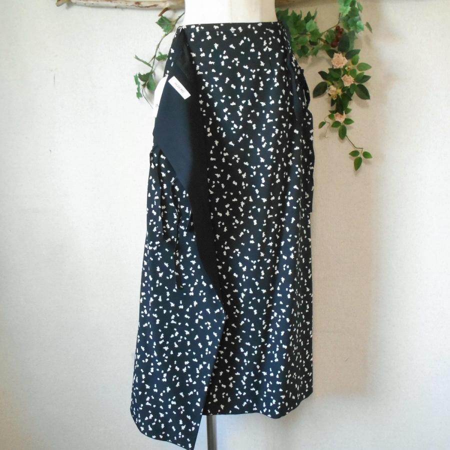 INGEBORG（インゲボルグ） 未使用 ウサギ プリント 巻きスカート