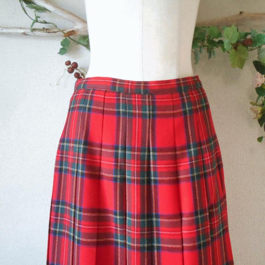 カネコイサオ　新品未使用品　赤タータンチェック巻きスカート カネコイサオ新品未使用品赤タータンチェック巻きスカート