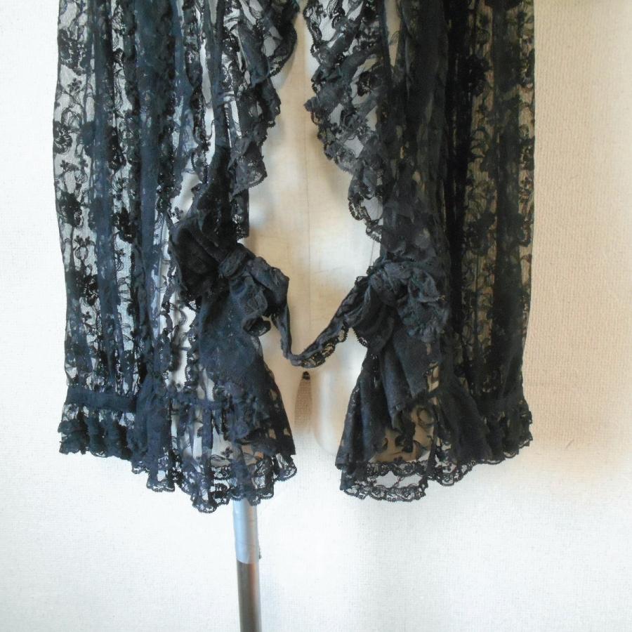 美品 インゲボルグ INGEBORG 花柄 入り 総 フランス レース 使用 フリル の 可愛い オーバー ブラウス 黒 日本製 INGEBORG 美品 インゲボルグ 花柄 入り 総 フランス レース 使用