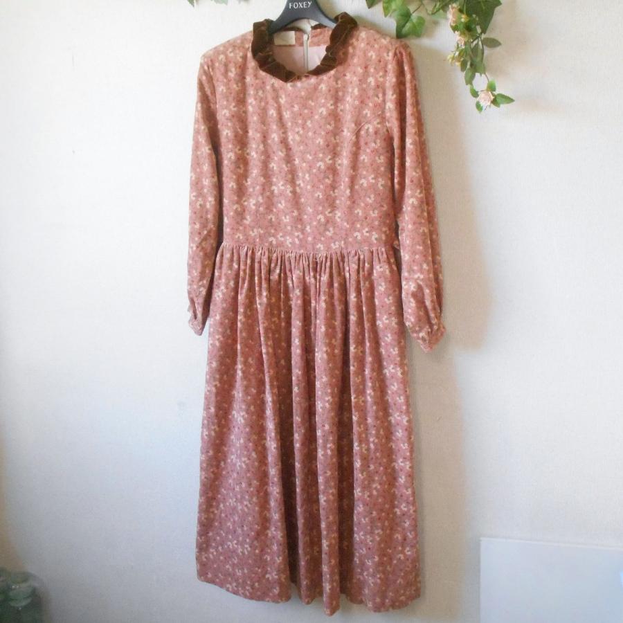 専用ページ　vintage ヴィンテージ　アフリカン　ワンピース　希少 AFRICAN VINTAGアフリカンバティック柄ビッグカラーワンピース