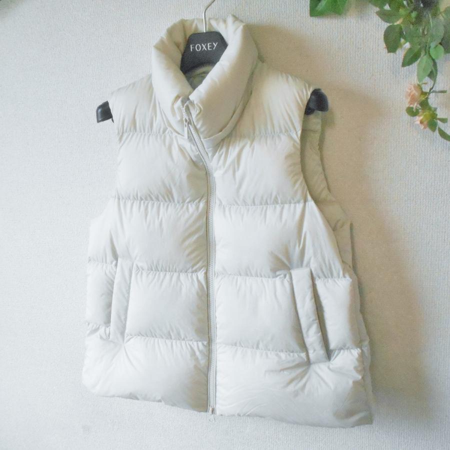 ユニクロ（UNIQLO） ダウン ベスト レディース S ウルトラライトダウン