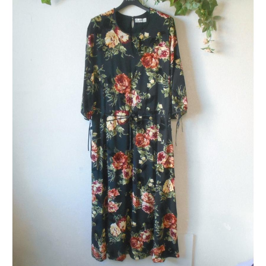 INGEBORG（インゲボルグ） 未使用 ワンピース 秋 冬 フロッキー