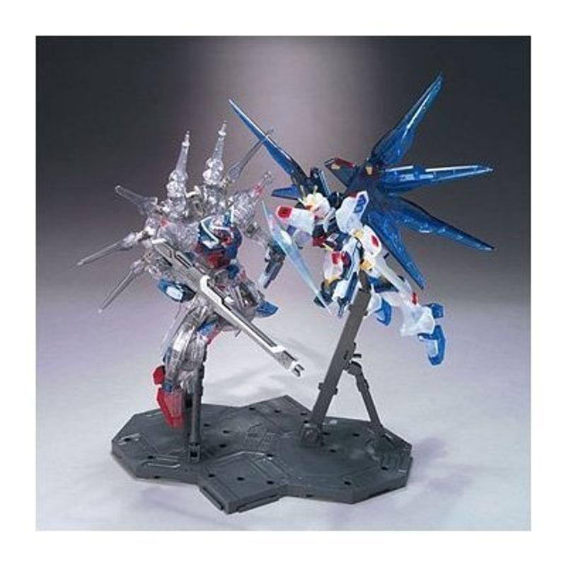 香港バンダイ限定ガンダムseed 模型 プラモデル 1 100 ストライクフリーダムガンダムvsレジェンドガンダム ストライクフリーダムガンダム Vsレジェンドガンダム Mamaron クリアカラーバージョン Mamaronの香港バンダイ限定ガンダムseed