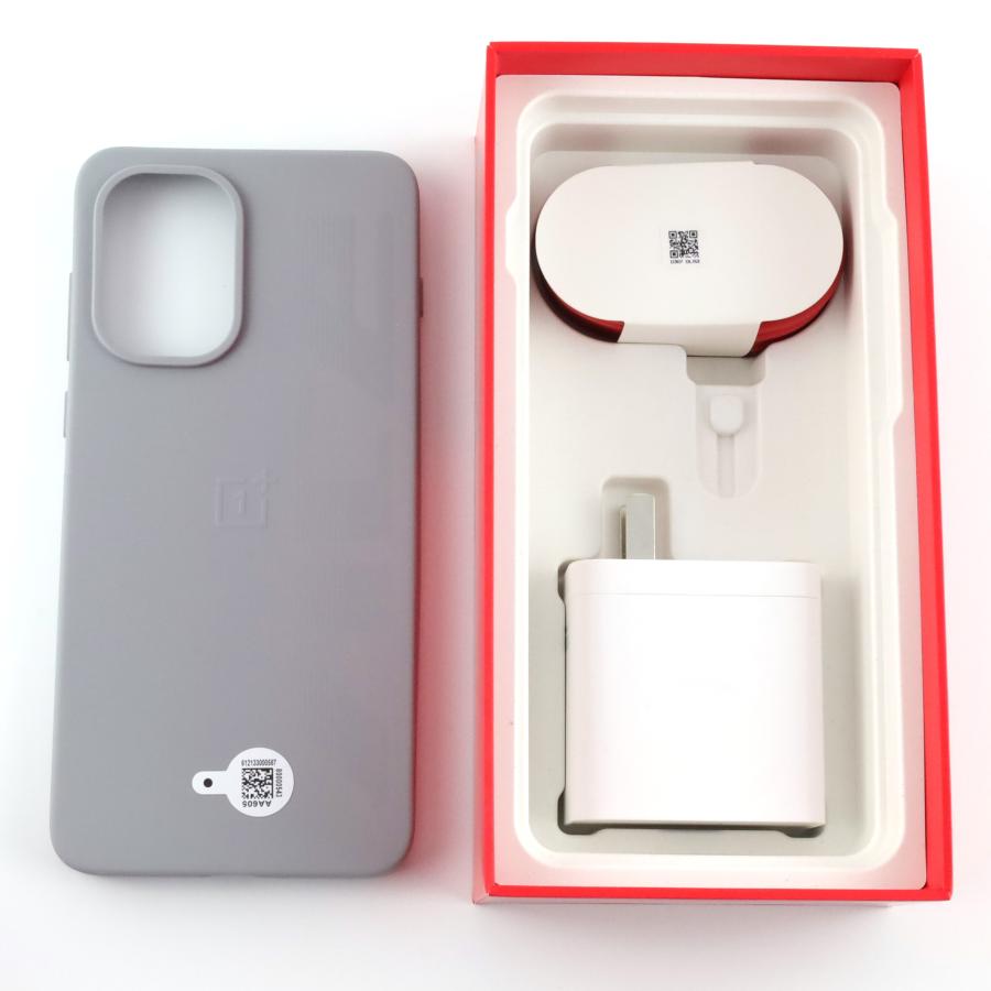 B+ランク OnePlus Ace 6 12/256GB Silver PLQ110 中国版【90日保証