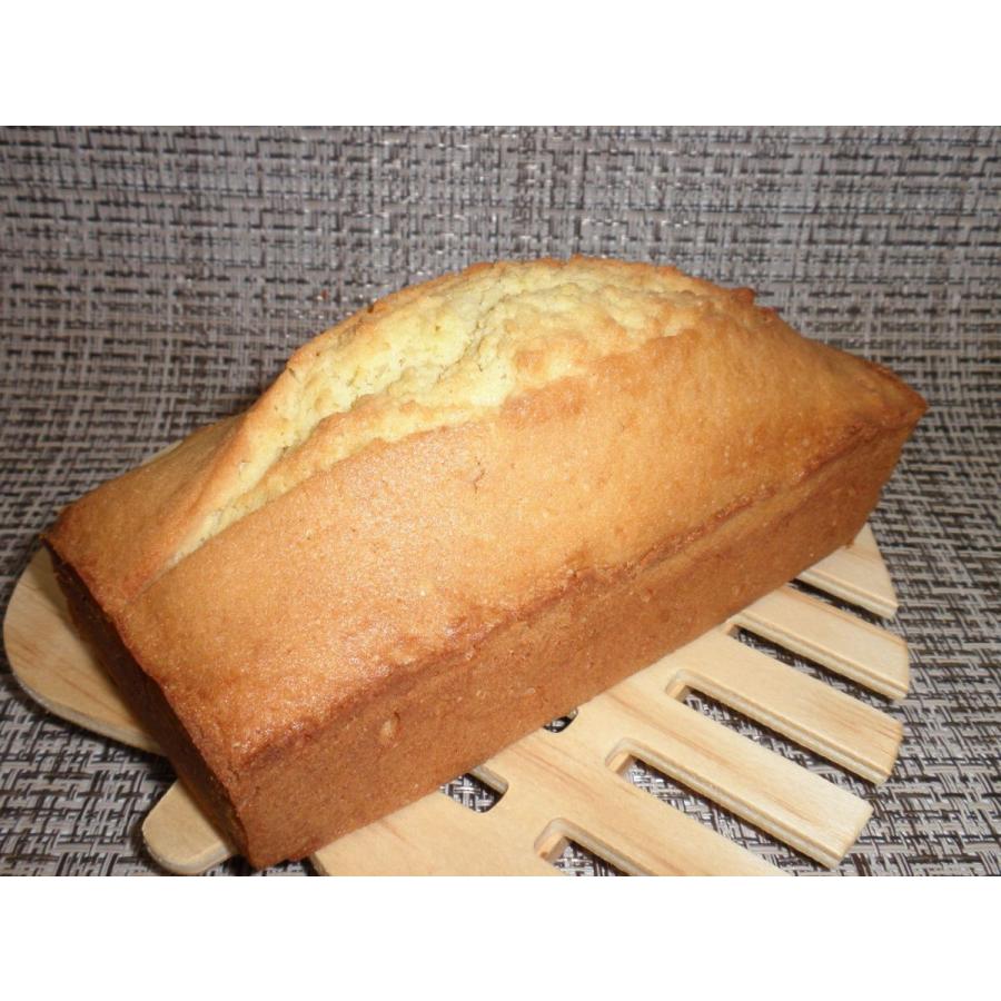 おいしい白いバターで作ったパウンドケーキ　オレンジピール｜man-pyo｜02