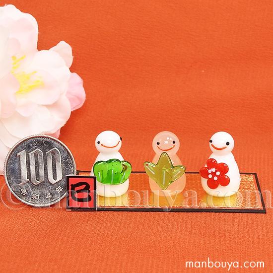 干支の置物 蛇 巳 ガラス細工 ミニチュア 雑貨 正月飾り ヘビ 松竹梅