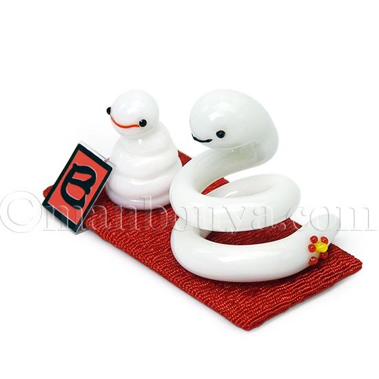 干支の置物 白蛇 巳 ガラス細工 ミニチュア 雑貨 正月飾り 十二支 親子