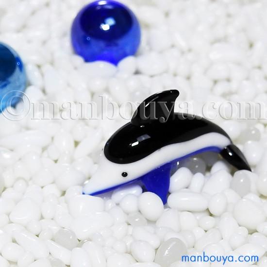 イルカ グッズ ガラス細工 ミニチュア 雑貨 水族館 グラススクエア プチシリーズ カマイルカ メール便発送可 Pl Gsq 100186 まんぼう屋ドットコム Yahoo 店 通販 Yahoo ショッピング