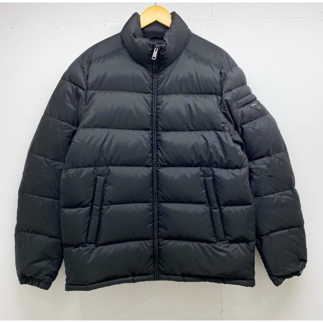 PRADA (プラダ) SGY091 R132 2022年製 三角プレート ダウン PRADA (プラダ) SGY091 R132 2022年製 三角プレート ダウン