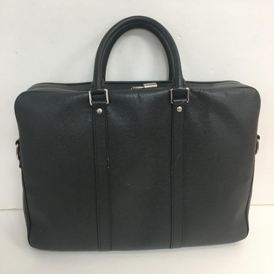 LOUIS VUITTON（ルイ・ヴィトン） ポルトドキュマン ヴォリヤージュ