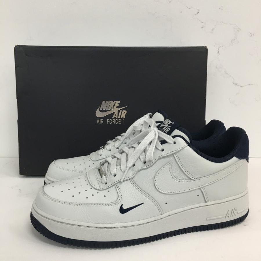 NIKE（ナイキ） NIKE AIR FORCE 1 07 LV8 SMALL SWOOSH エア フォース