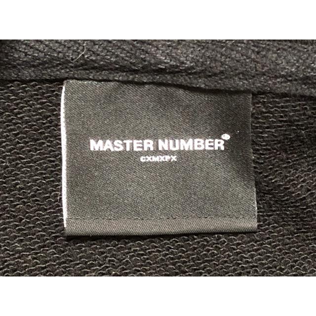 MASTER NUMBER（マスターナンバー）916601 FAKE FACE HOODIE プル