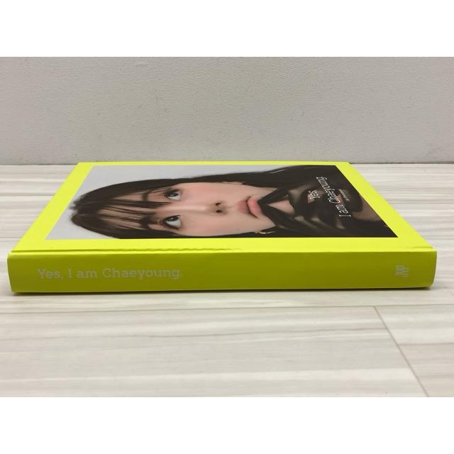 TWICE 1st PHOTOBOOK ＜Yes, I am Chaeyoung.＞＜Neon Lime Ver