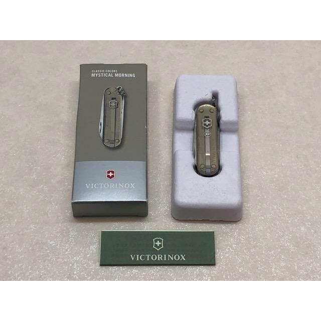 VICTORINOX - 未使用★VA Fragment×Gundam×VICTORINOX/フラグメント×ガンダム×ビクトリノックス CLASSIC SD【P1574-008】214 VICTORINOX 未使用☆VA Fragment×Gundam×VICTORINOX