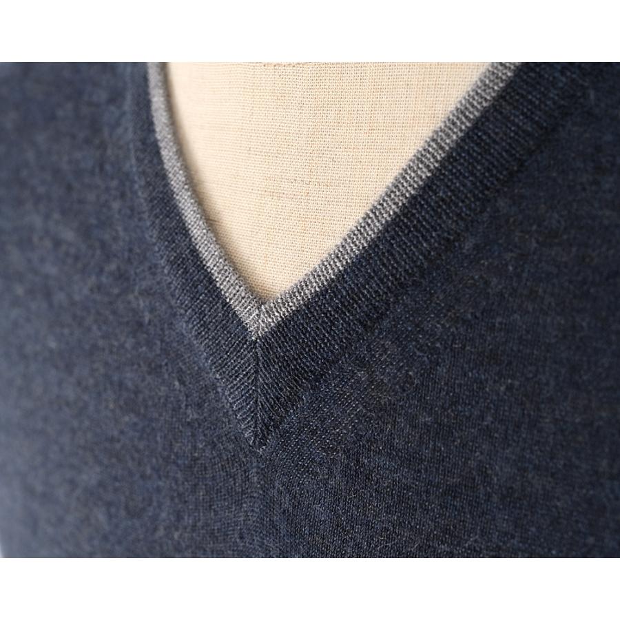 美品❣️FEDELI カシミヤシルク 薄手セーター 48サイズ FEDELI（フェデリ） フェデーリ / カシミヤシルク ラインVネックニット