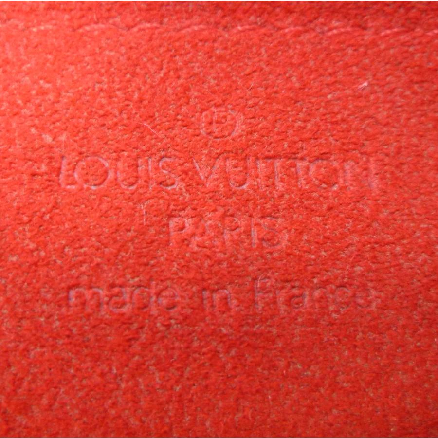 LOUIS VUITTON（ルイ・ヴィトン） ラヴェッロ GM ショルダーバッグ