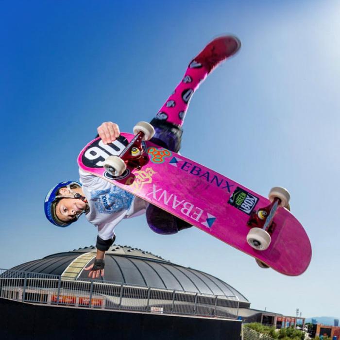 Dark starスケートボードとプロテクターセット ゴースケート（GOsk8）（キッズ）GOsk8セットA GOsk8 28A+