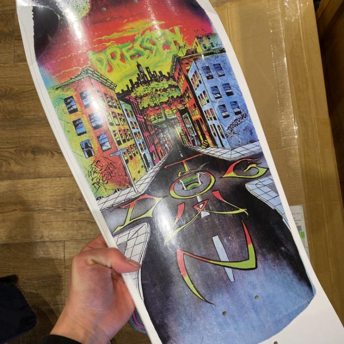スケボー デッキ スケートボード DOGTOWN ドッグタウン ERIC DRESSEN