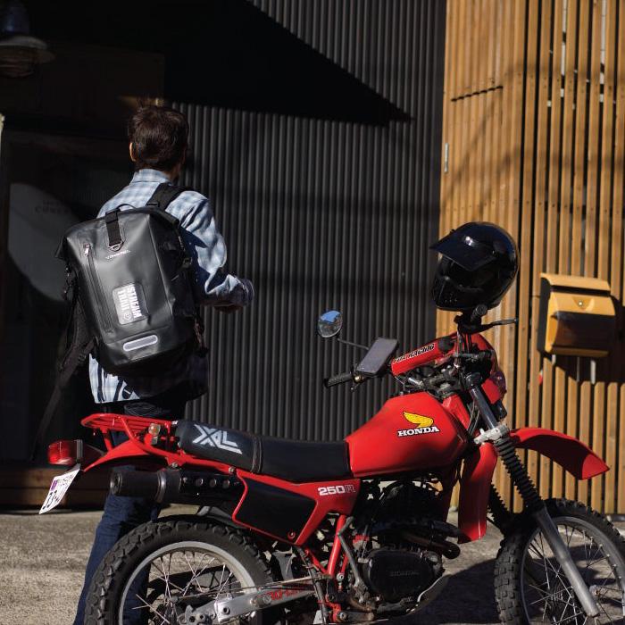 【SUP様stream trail DRY TANK 33L D2 リュック 防水バッグ | DRY TANK 33L D2(ドライタンクD2) | Stream Trail