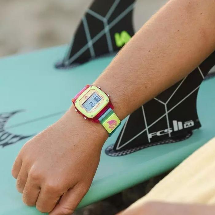 G-SHOCK SHARK Freestyle シャーク フリースタイル 腕時計 防水