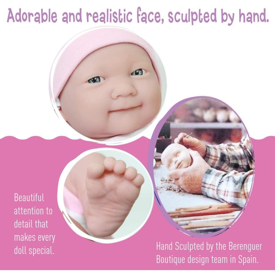 ジェーシートイズ 赤ちゃん おままごと 18543_A 8 piece Layette Baby Doll Gift Set | JC Toys - L_2