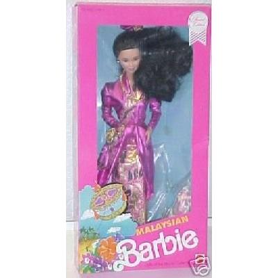 バービー　人形　Barbie Amazon.co.jp: バービー(Barbie) キュートにポーズ！ ピンクブルー