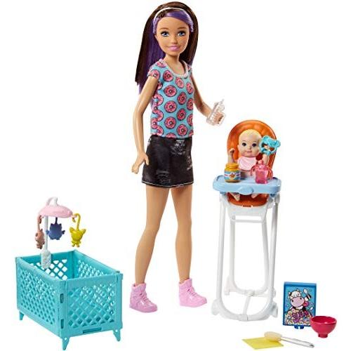 バービー バービー人形 GGP42 Barbie Babysitting Playset with Skipper Friend Doll， Color-Change Baby D